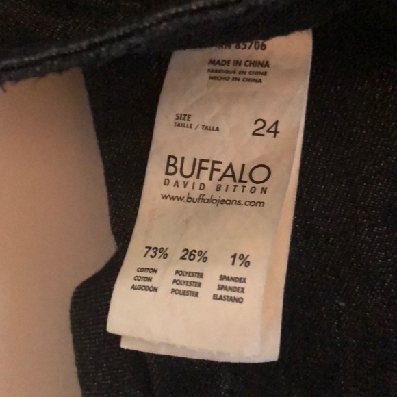 Buffalo size24 - Picture 4 of 6